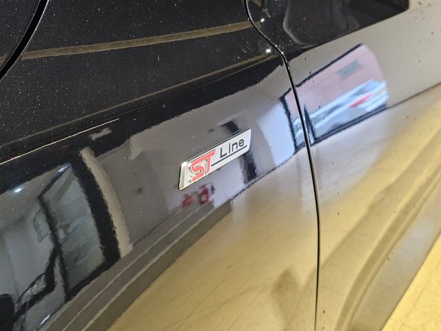 2020 Ford Focus 1L St-Line 5dr - Photo 9