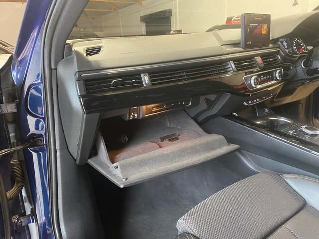 2017 AUDI A4 2.0 TFSI S line Saloon 4dr Petrol S Tronic Euro 6 (s/s) (190 ps) - Photo 12