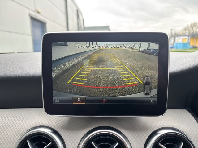 2016 MERCEDES-BENZ A-CLASS 1.5 A180d Sport (Executive) Hatchback 5dr Diesel Manual Euro 6 (s/s) (109 ps) - Photo 3