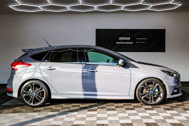 2016 Ford Focus 2L St-3 5dr - Photo 4