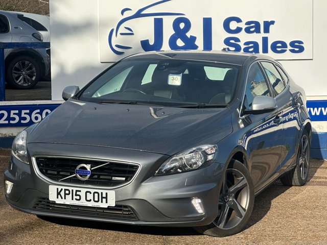 2015 VOLVO V40 1.6 D2 R-Design Nav Hatchback 5dr Diesel Powershift Euro 5 (s/s) (115 ps) - Photo 4