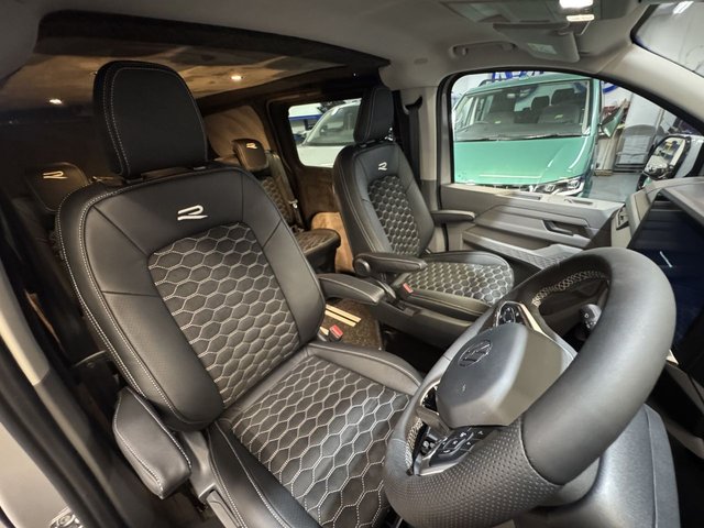 2025 VOLKSWAGEN TRANSPORTER - Photo 11