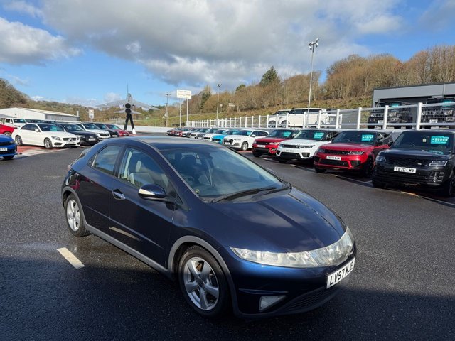 2007 CIVIC 1.8 I VTEC ES HATCHBACK 5DR PETROL MANUAL 152 G KM, 138... photo