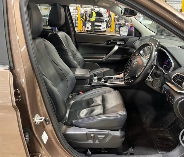 2021 Mitsubishi Eclipse Cross 1.5L Exceed 5dr - Photo 8