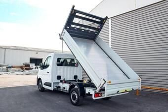 2025 RENAULT MASTER - Photo 3