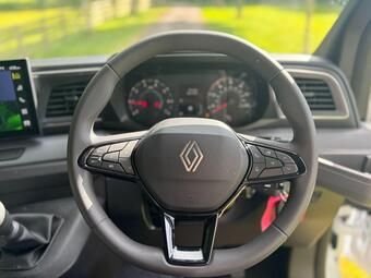 2025 RENAULT MASTER - Photo 11