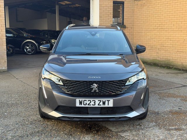 2023 Peugeot 5008 1.5L Allure Premium + 5dr - Photo 2