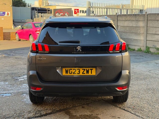 2023 Peugeot 5008 1.5L Allure Premium + 5dr - Photo 8