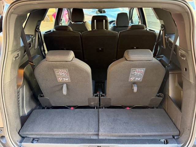 2023 Peugeot 5008 1.5L Allure Premium + 5dr - Photo 10