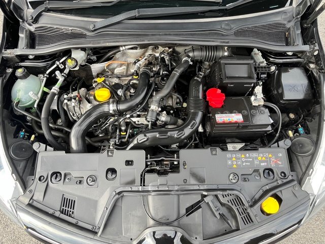 2019 RENAULT CLIO 0.9 TCe Iconic Hatchback 5dr Petrol Manual Euro 6 (s/s) (90 ps) - Photo 10