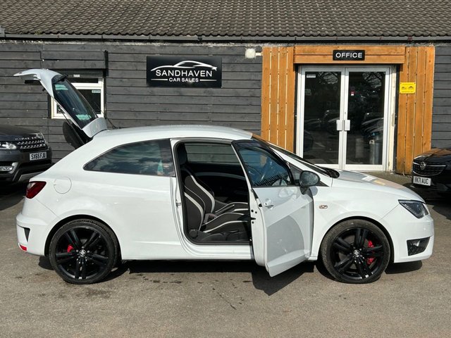 2017 Seat Ibiza 1.8L Cupra Black 3dr - Photo 11