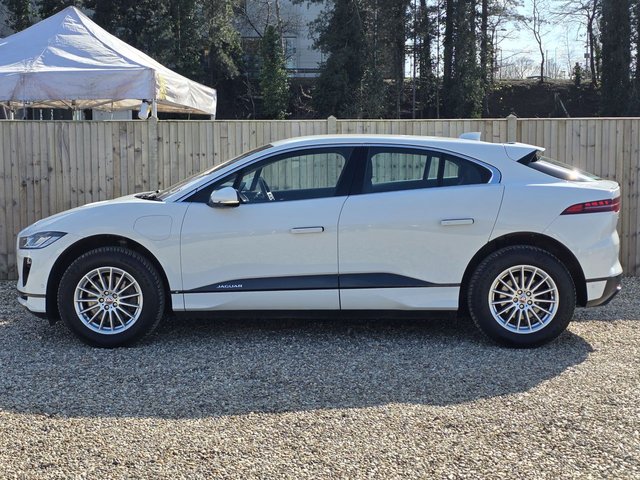 2019 JAGUAR I-PACE - Photo 2