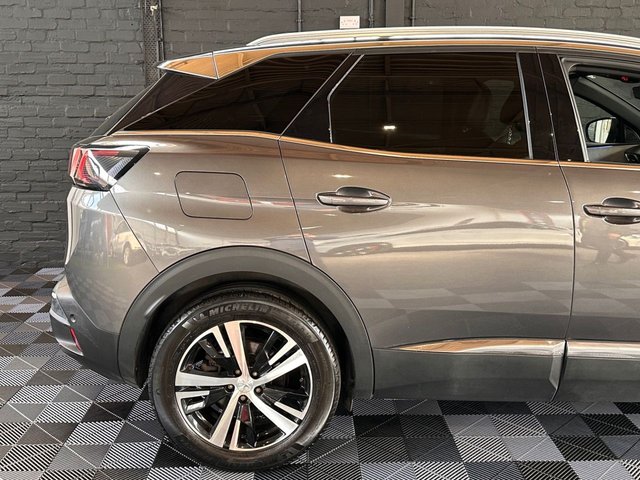 2021 PEUGEOT 3008 - Photo 11