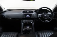 USED 2016 66 JAGUAR F-PACE 2.0 D180 Portfolio SUV 5dr Diesel Auto AWD Euro 6 (stop/start) (180 ps) 
