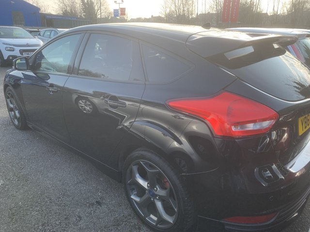 2016 FORD FOCUS 2.0 TDCi ST-3 Hatchback 5dr Diesel Manual Euro 6 (s/s) (185 ps) - Photo 4