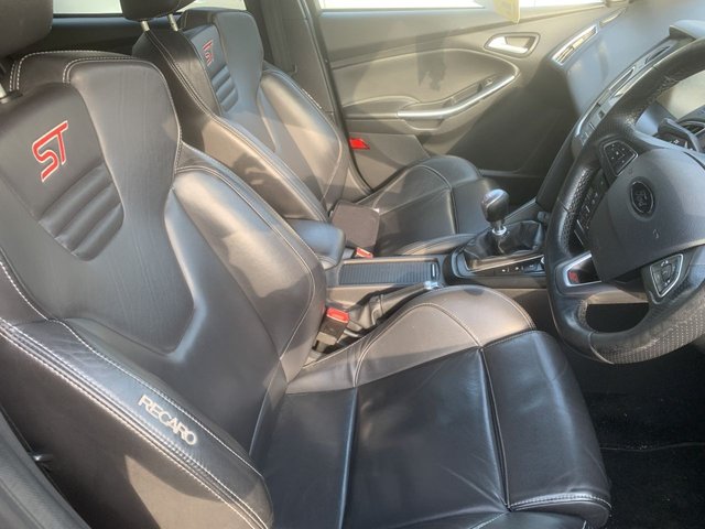 2016 FORD FOCUS 2.0 TDCi ST-3 Hatchback 5dr Diesel Manual Euro 6 (s/s) (185 ps) - Photo 6