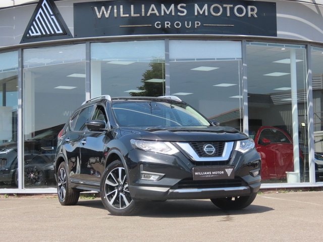 View our NISSAN X-TRAIL
