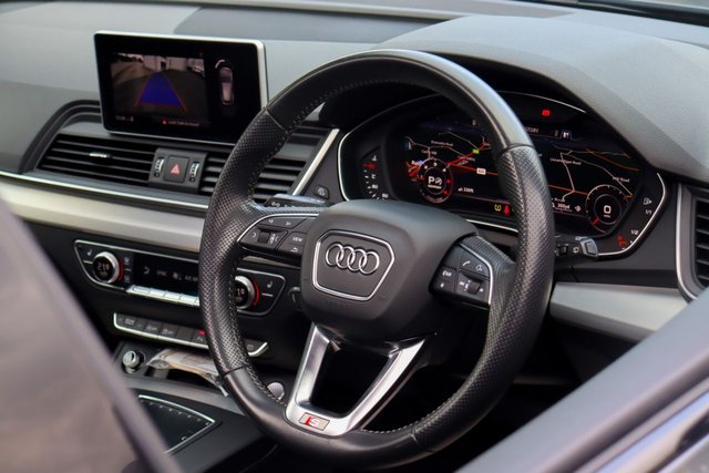 2019 AUDI Q5 - Photo 5