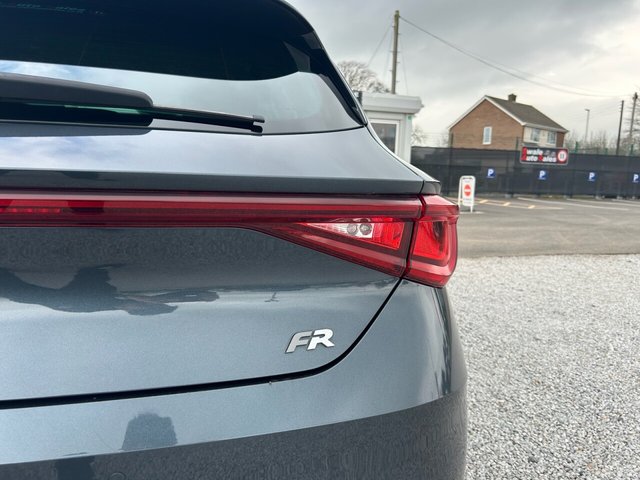 2020 SEAT LEON 1.5 TSI EVO FR Hatchback 5dr Petrol Manual Euro 6 (s/s) (130 ps) - Photo 5