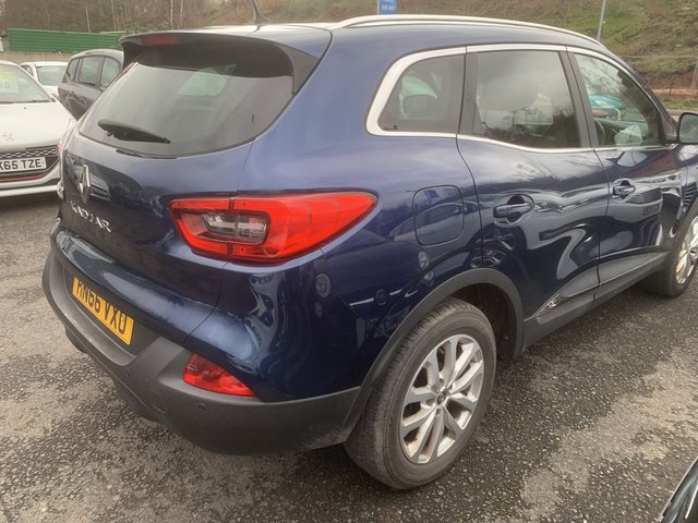 2016 RENAULT KADJAR 1.2 TCe Dynamique Nav SUV 5dr Petrol Manual Euro 6 (s/s) (130 ps) - Photo 5