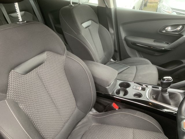 2016 RENAULT KADJAR 1.2 TCe Dynamique Nav SUV 5dr Petrol Manual Euro 6 (s/s) (130 ps) - Photo 7