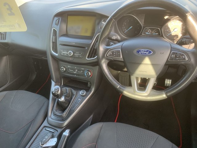 2016 FORD FOCUS 1.0T EcoBoost Zetec S Hatchback 5dr Petrol Manual Euro 6 (s/s) (125 ps) - Photo 6