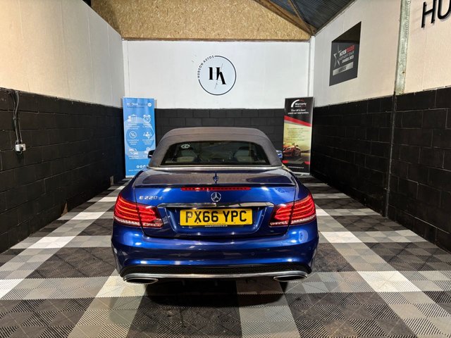 2016 MERCEDES-BENZ E-CLASS 2016 2.1 E220d AMG Line Edition Cabriolet 2dr Diesel G-Tronic+ Euro 6 (s/s) (177 ps) - Photo 11