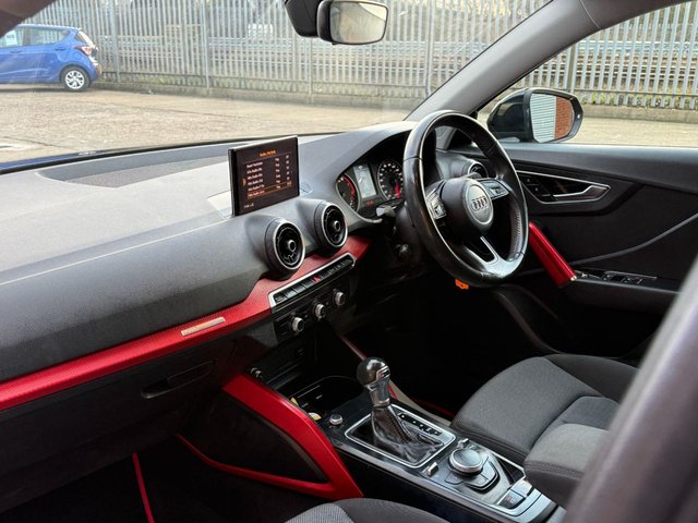 2018 AUDI Q2 - Photo 8