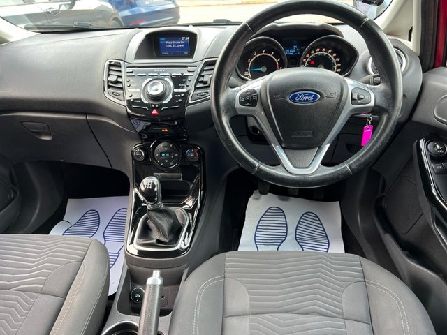 2012 Ford Fiesta - Photo 10