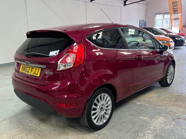 2012 Ford Fiesta - Photo 7