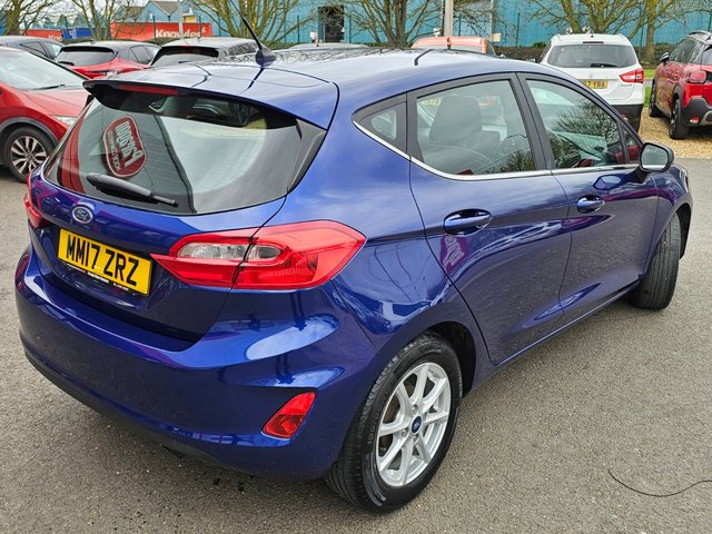 2017 FORD FIESTA - Photo 9