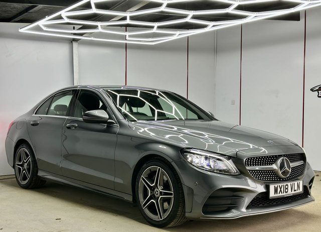 2018 Mercedes-Benz C-Class 2L Amg Line 4dr - Photo 2