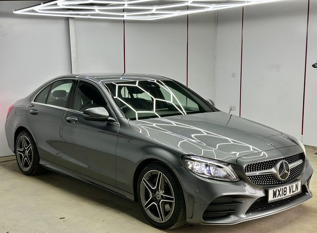 2018 Mercedes-Benz C-Class 2L Amg Line 4dr - Photo 4