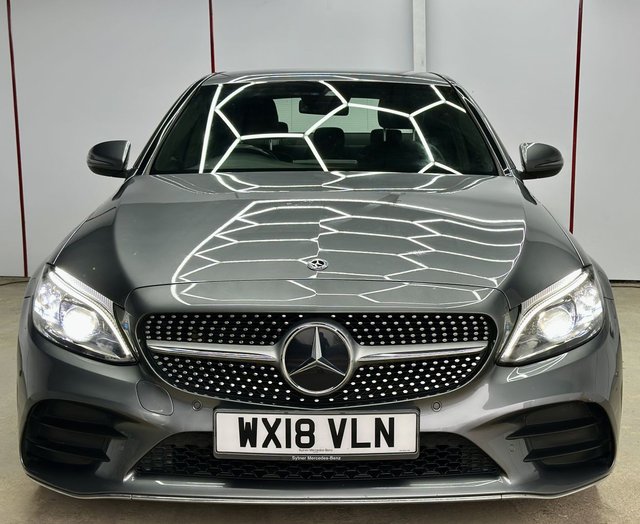 2018 Mercedes-Benz C-Class 2L Amg Line 4dr - Photo 7