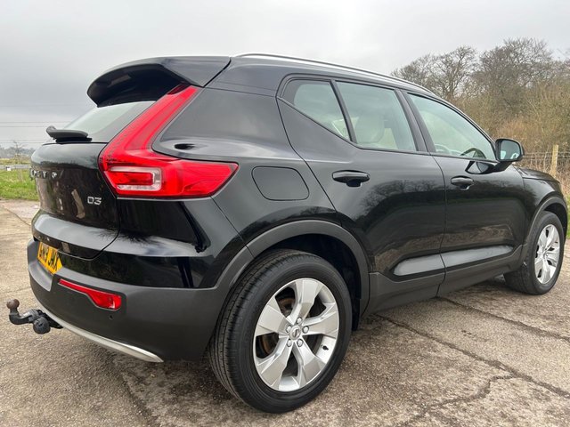 2019 Volvo Xc40 2L Momentum 5dr - Photo 3