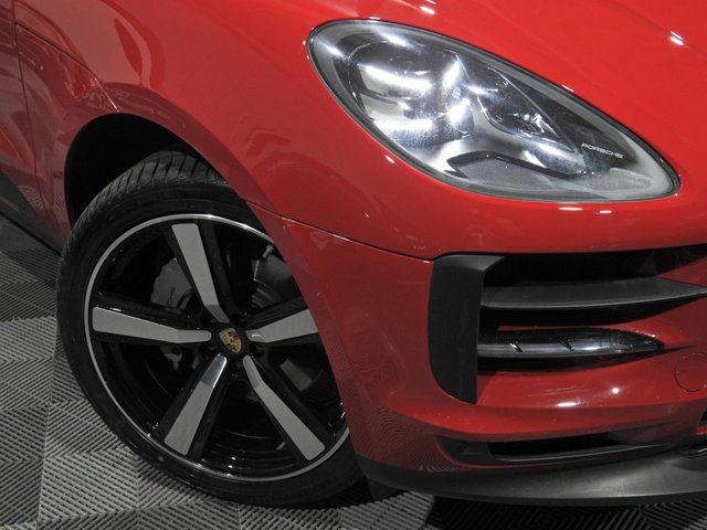2019 Porsche Macan 3L S 5dr - Photo 4