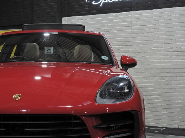 2019 Porsche Macan 3L S 5dr - Photo 6