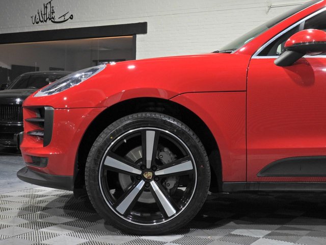 2019 Porsche Macan 3L S 5dr - Photo 3