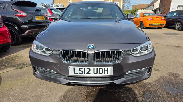View our BMW 3 SERIES
