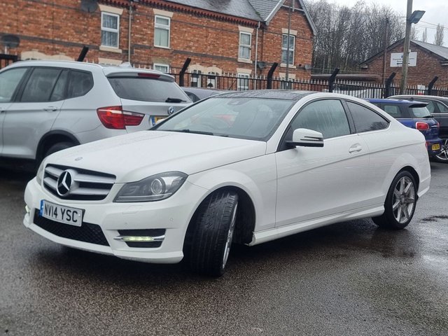 2014 MERCEDES-BENZ C-CLASS 2.1 C220 CDI AMG Sport Edition Coupe 2dr Diesel G-Tronic+ Euro 5 (s/s) (170 ps) - Photo 3
