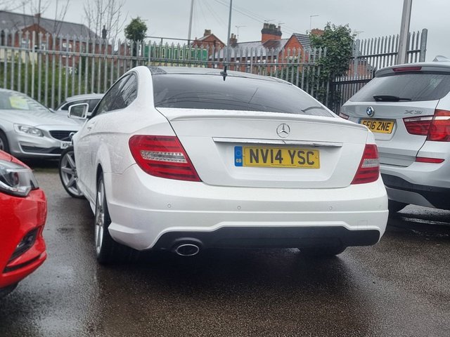 2014 MERCEDES-BENZ C-CLASS 2.1 C220 CDI AMG Sport Edition Coupe 2dr Diesel G-Tronic+ Euro 5 (s/s) (170 ps) - Photo 6