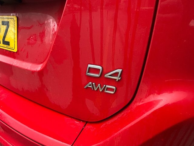 2017 Volvo Xc60 2.4L R-Design Lux Nav 5dr - Photo 6