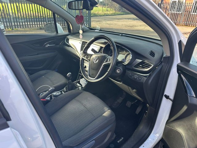 2017 Vauxhall Mokka X 1.4L Active 5dr - Photo 3