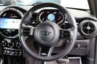 USED 2022 71 MINI HATCH 1.5 COOPER SPORT 5 DOOR COMFORT PLUS / NAV PACKS APPLECRPLY