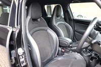 USED 2022 71 MINI HATCH 1.5 COOPER SPORT 5 DOOR COMFORT PLUS / NAV PACKS APPLECRPLY