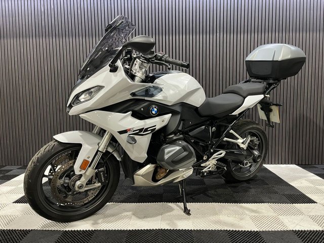 View our BMW R 1250 RS