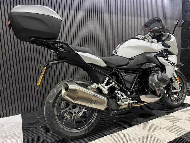 View our BMW R 1250 RS