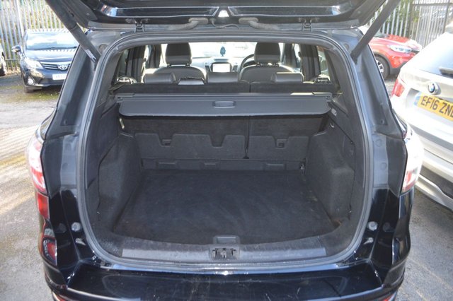 2017 FORD KUGA 2.0 TDCi EcoBlue ST-Line SUV 5dr Diesel Manual AWD Euro 6 (s/s) (180 ps) - Photo 12