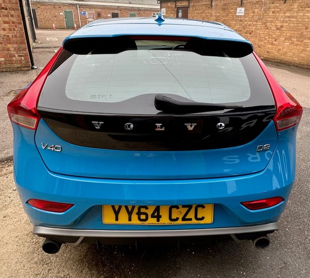 2014 VOLVO V40 1.6 D2 R-Design Hatchback 5dr Diesel Manual Euro 5 (s/s) (115 ps) - Photo 8