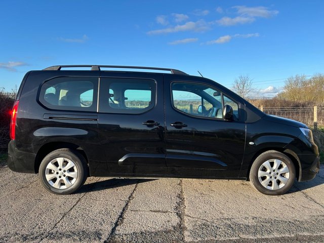 2019 Vauxhall Combo Life 1.5L Energy 5dr - Photo 2